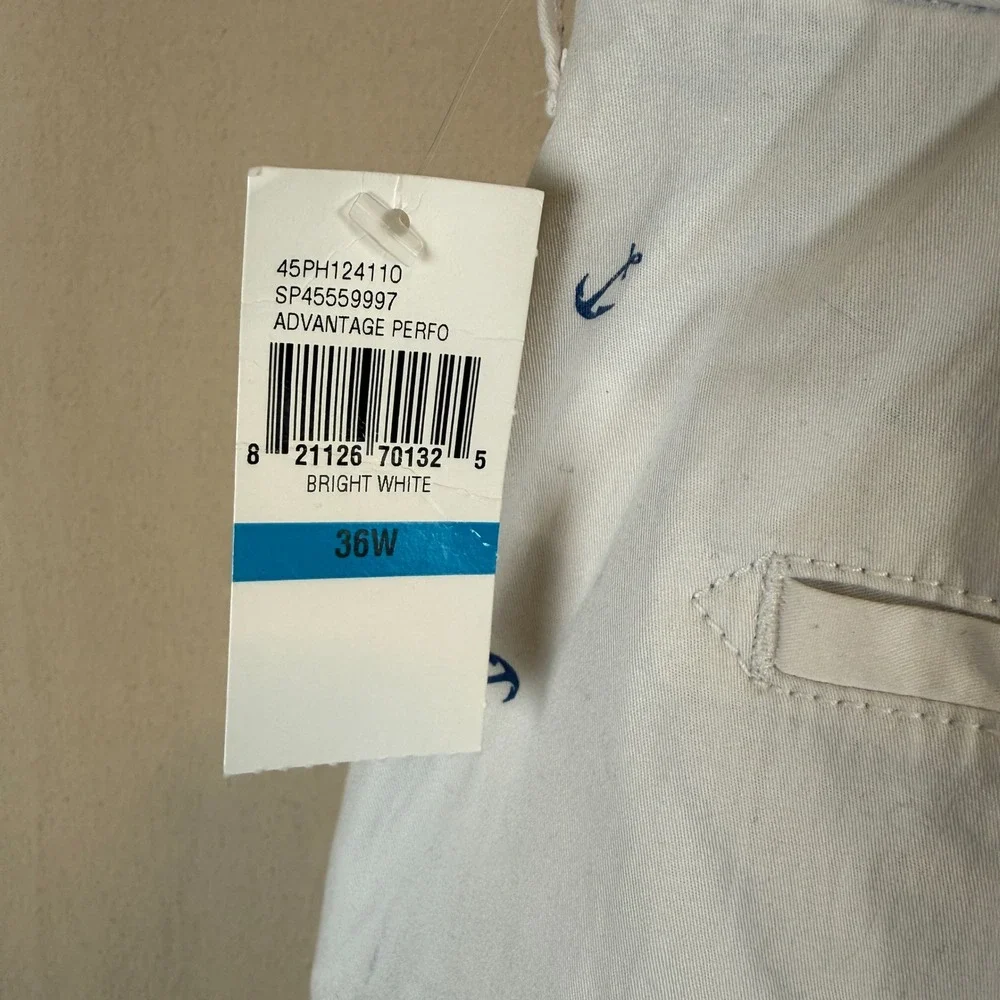 NEW IZOD Mens Advantage Performance Anchor Print Shorts White 36 Sport flex